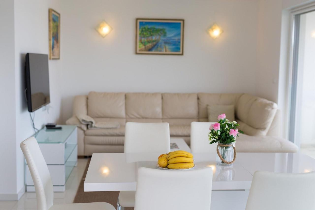 Appartement Casa Bella à Malinska Extérieur photo